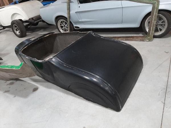 1927 Ford Roadster Fiberglass Tub