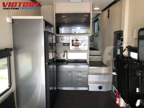 2020 ATC 40' Aluminum 5th Wheel Toy Hauler