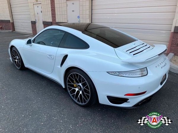 2015 Porsche 911