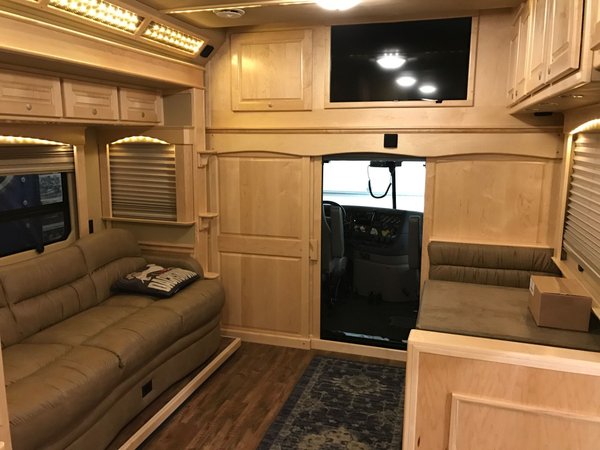 2018 NRC 35' motorhome for Sale $289,999