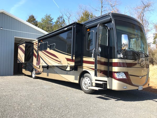 2013 Fleetwood Discovery 40X for Sale $142,500