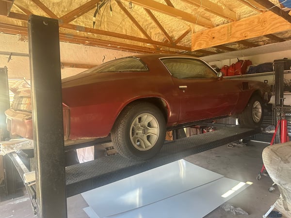 1979 Chevy Z28 Camaro rolling no engine or trans  for Sale $5,900 