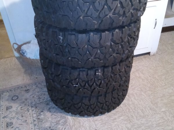 Fierce Attitude m/t 35x12.50/R17lt  for Sale $1,200 