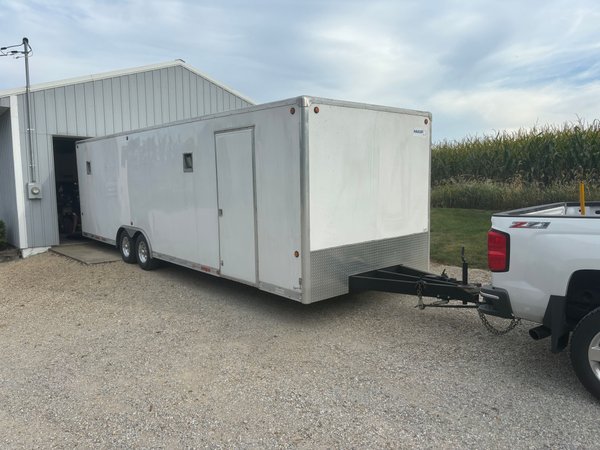 2006 28’ American Hauler  for Sale $17,000 