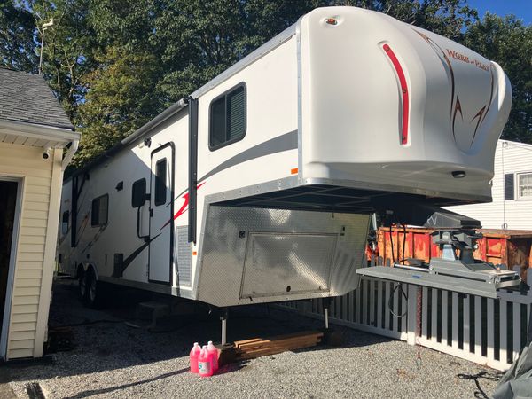 2015 Work N Play 34' Toyhauler  for Sale $30,000 