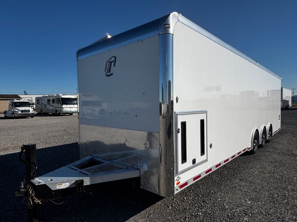 2018 Intech 32' Icon Tag Trailer 