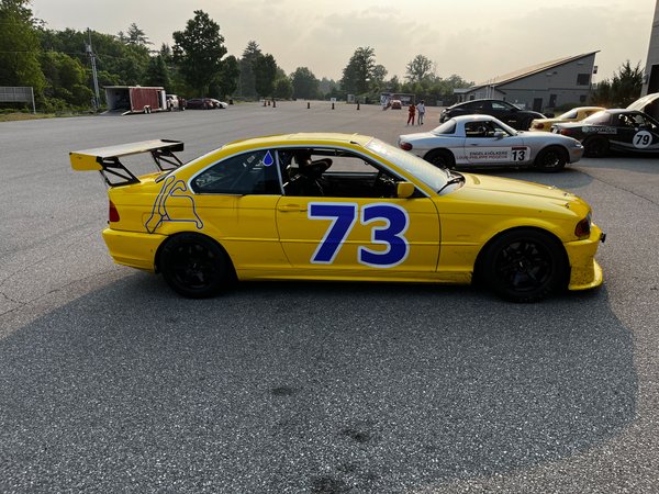 2001 BMW 330ci race car (not street legal)