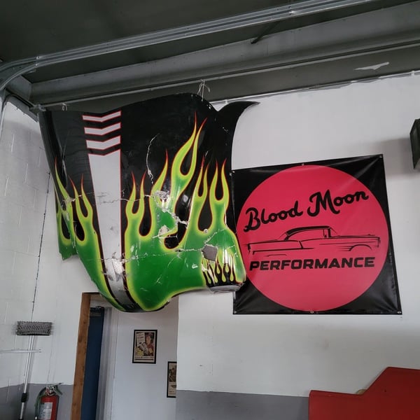 Blood Moon Performance LLC is looking for part time help! 