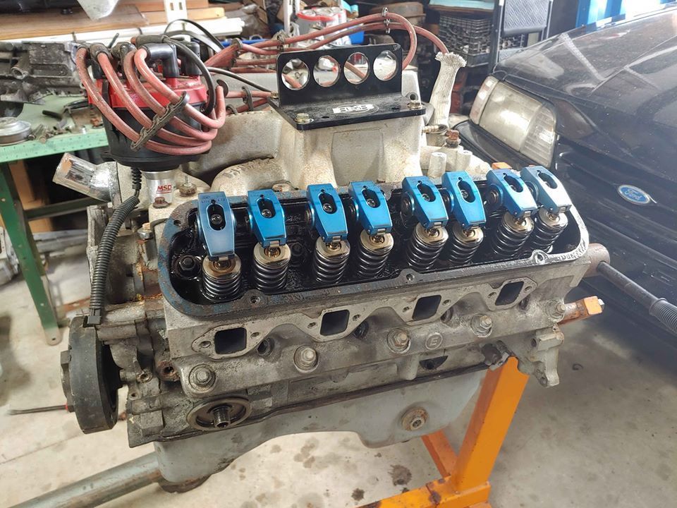 Small Block Ford 302 Aluminum Edelbrock Heads Intake MSD Dis for Sale