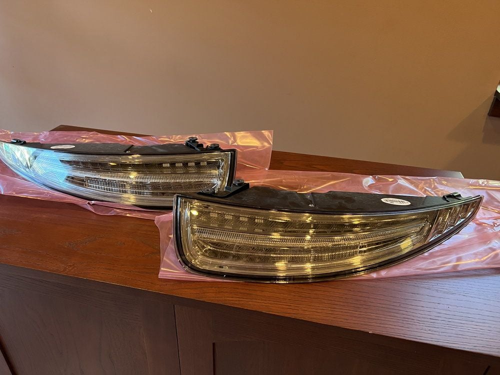 Lights - OE Clear Tail Lights for 991.1 911/GT3/RS - Used - 0  All Models - Philadelphia, PA 19019, United States