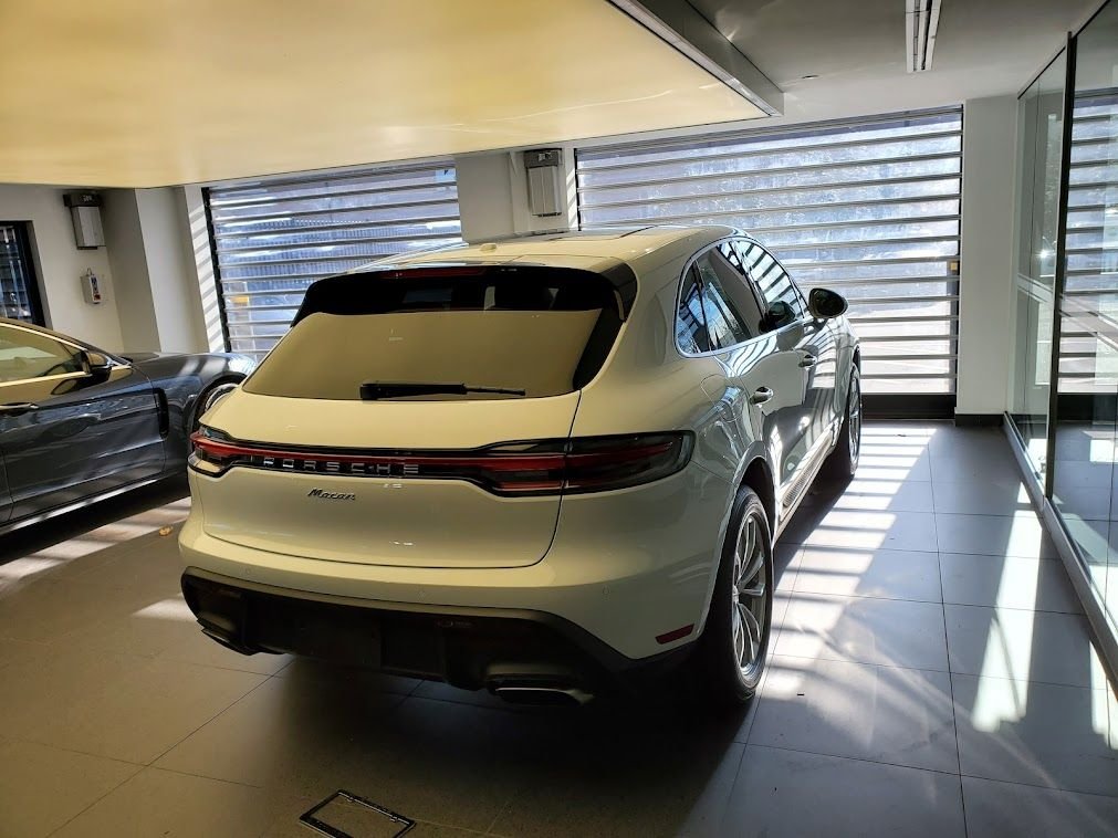 Rennlist Christmas 2022 My 2022 Macan Base Is Home! - Rennlist - Porsche Discussion Forums