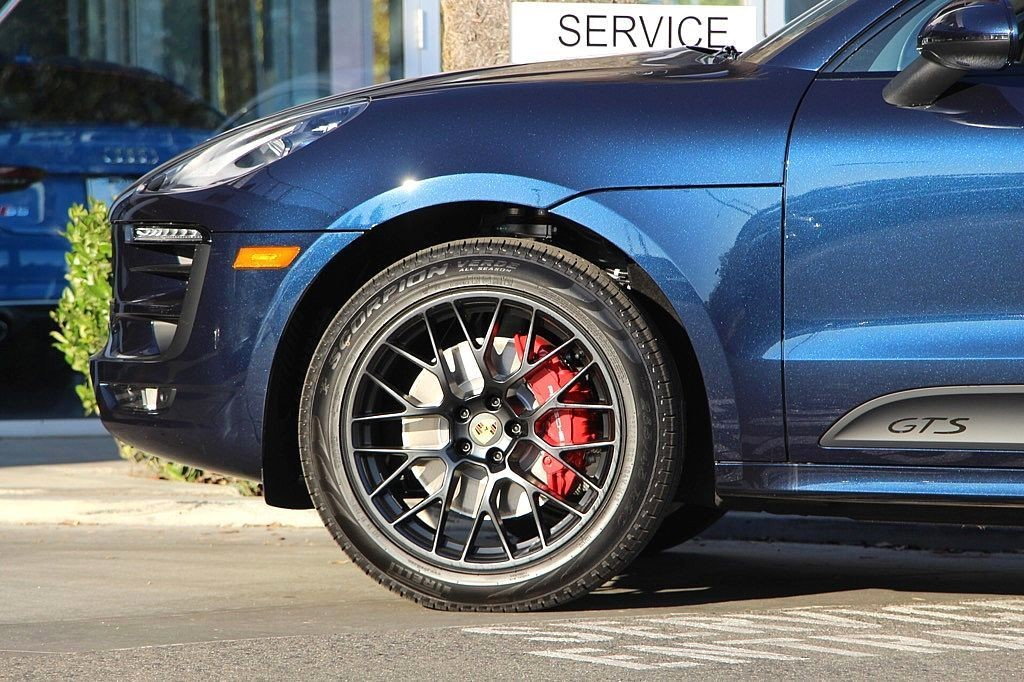 Night Blue Metallic Macan GTS - Rennlist - Porsche Discussion Forums