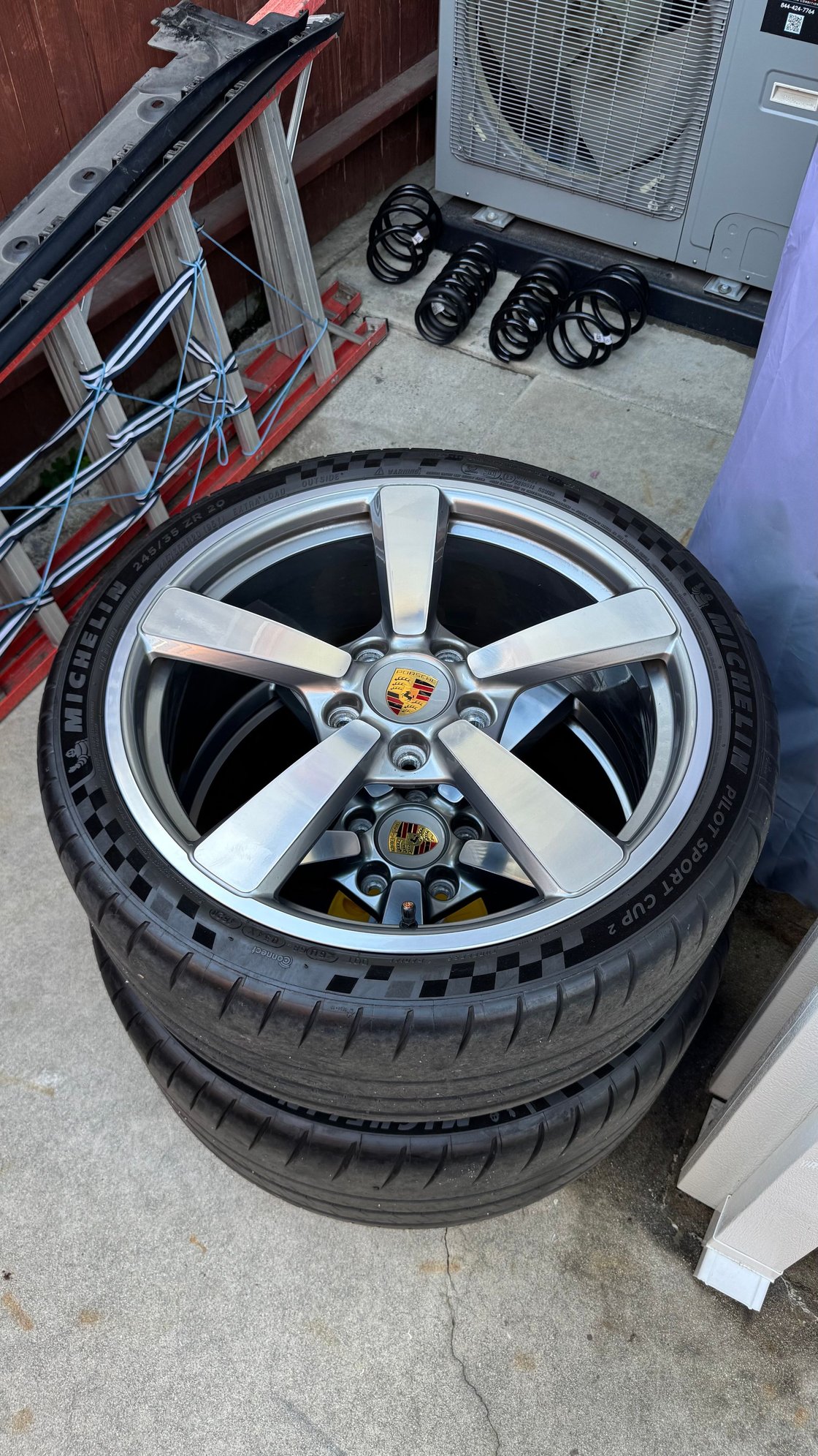 Wheels and Tires/Axles - Porsche OEM Exclusive Wheels - Grey 992 911 - Used - -1 to 2026  All Models - Los Alamitos, CA 90720, United States
