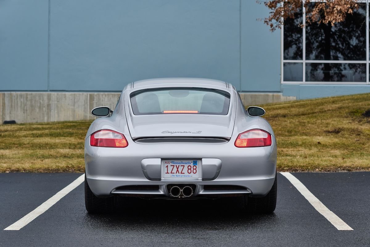 2006 Porsche Cayman - Immaculate 2006 Cayman S, Manual with Special Cocoa Leather Interior - Used - VIN WP0AB29846U782713 - 39,000 Miles - 6 cyl - 2WD - Manual - Coupe - Silver - Worcester, MA 01603, United States