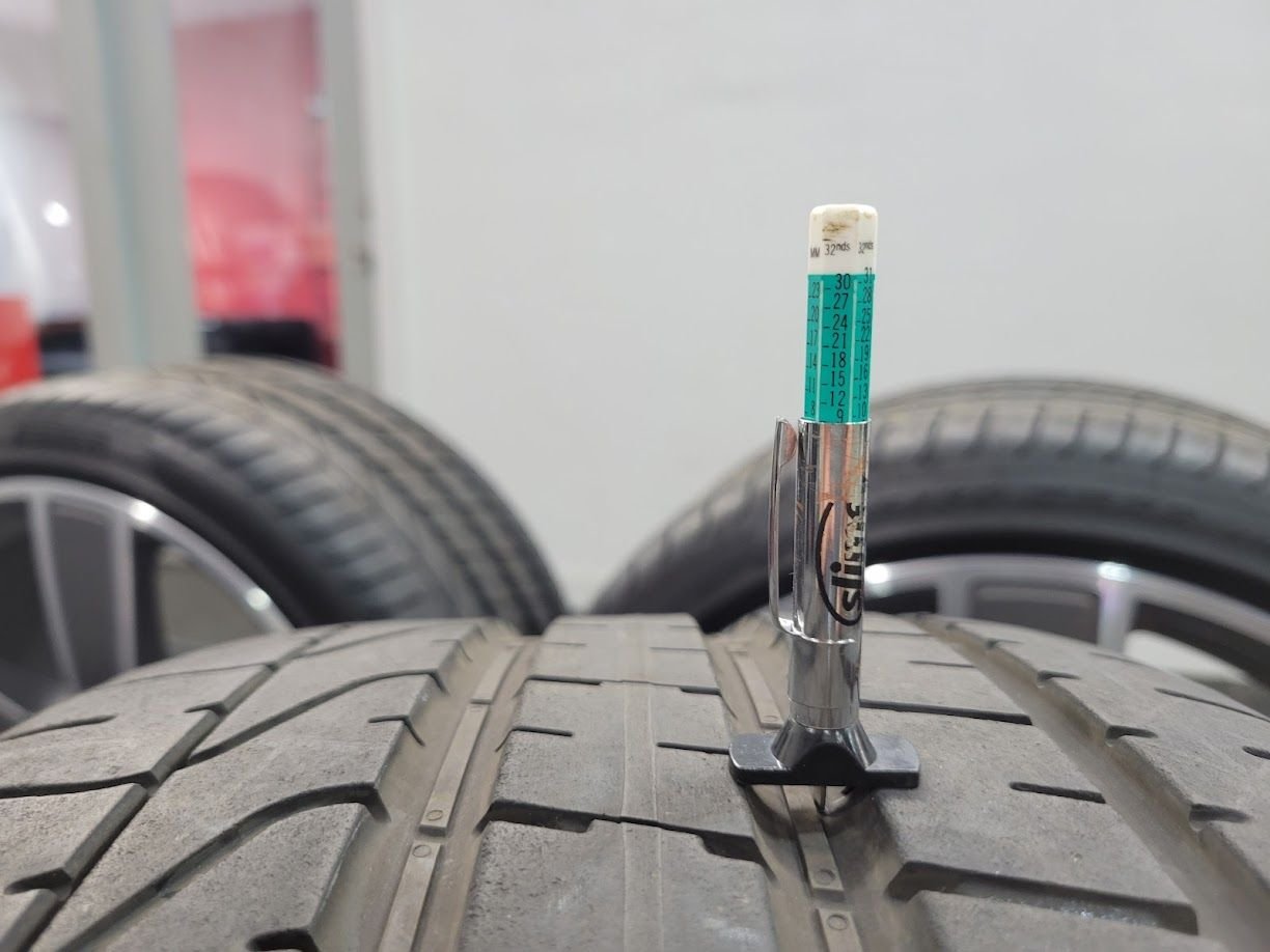 Wheels and Tires/Axles - OEM 22" 2019+ Porsche Cayenne Sport Classic Wheels Platinum w/Pirelli Tires - Used - 2019 to 2021 Porsche Cayenne - Columbus, OH 43228, United States