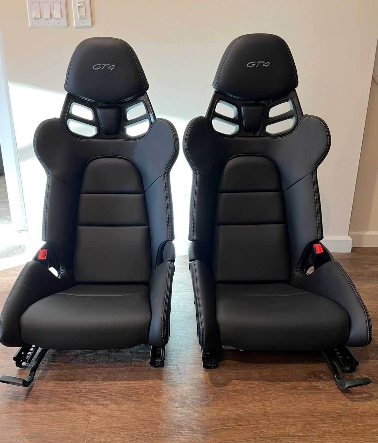 Interior/Upholstery - NEW - GT4 Carbon Full Bucket Seats - New - -1 to 2026  All Models - Union, NJ 07974, United States