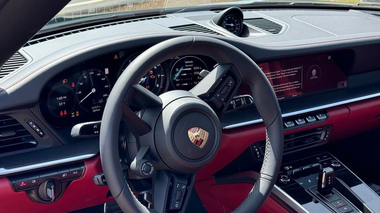 2022 Porsche 911 - 2022 GTS Targa 4 in Aventurine Green, 930 Red leather package, Super low miles - Used - VIN WP0BB2A94NS232477 - 1,390 Miles - 6 cyl - 4WD - Automatic - Coupe - Gray - San Francisco, CA 94107, United States