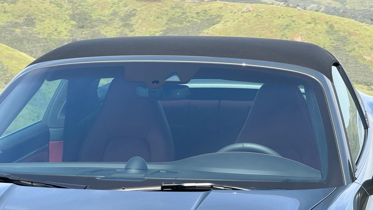 2022 Porsche 911 - 2022 GTS Targa 4 in Aventurine Green, 930 Red leather package, Super low miles - Used - VIN WP0BB2A94NS232477 - 1,390 Miles - 6 cyl - 4WD - Automatic - Coupe - Gray - San Francisco, CA 94107, United States