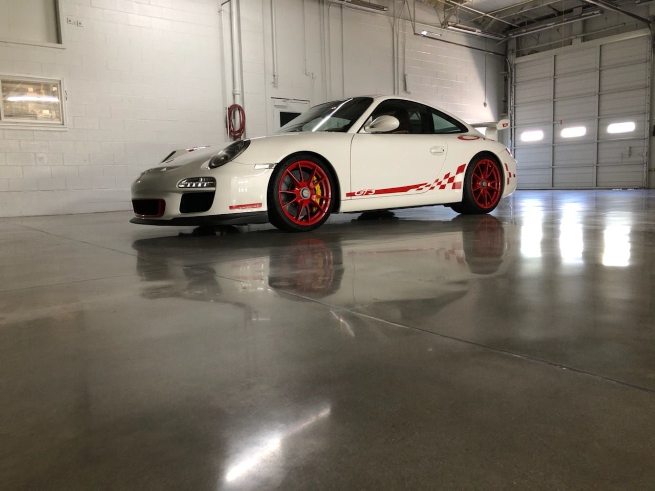 2010 Porsche 911 - 997.2 GT3 - Used - VIN WP0AC2A9XAS783306 - 12,700 Miles - 6 cyl - 2WD - Manual - Coupe - White - Louisville, KY 40204, United States