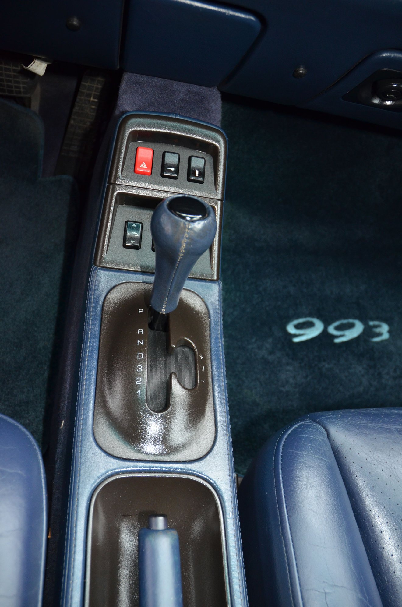 1995 Porsche 911 - 1995 Porsche 993 911 Carrera Cabriolet - Used - VIN WP0CA2998SS342228 - 53,500 Miles - 6 cyl - 2WD - Automatic - Convertible - White - Houston, TX 77024, United States