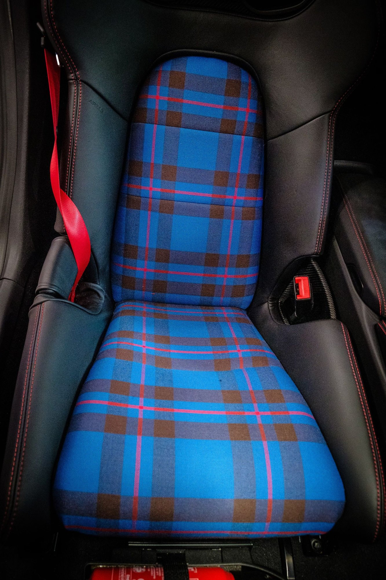 Interior/Upholstery - P1Designs Seat Inserts - Used - 2020 to 2024 Porsche All Models - Burlington, MA 01803, United States