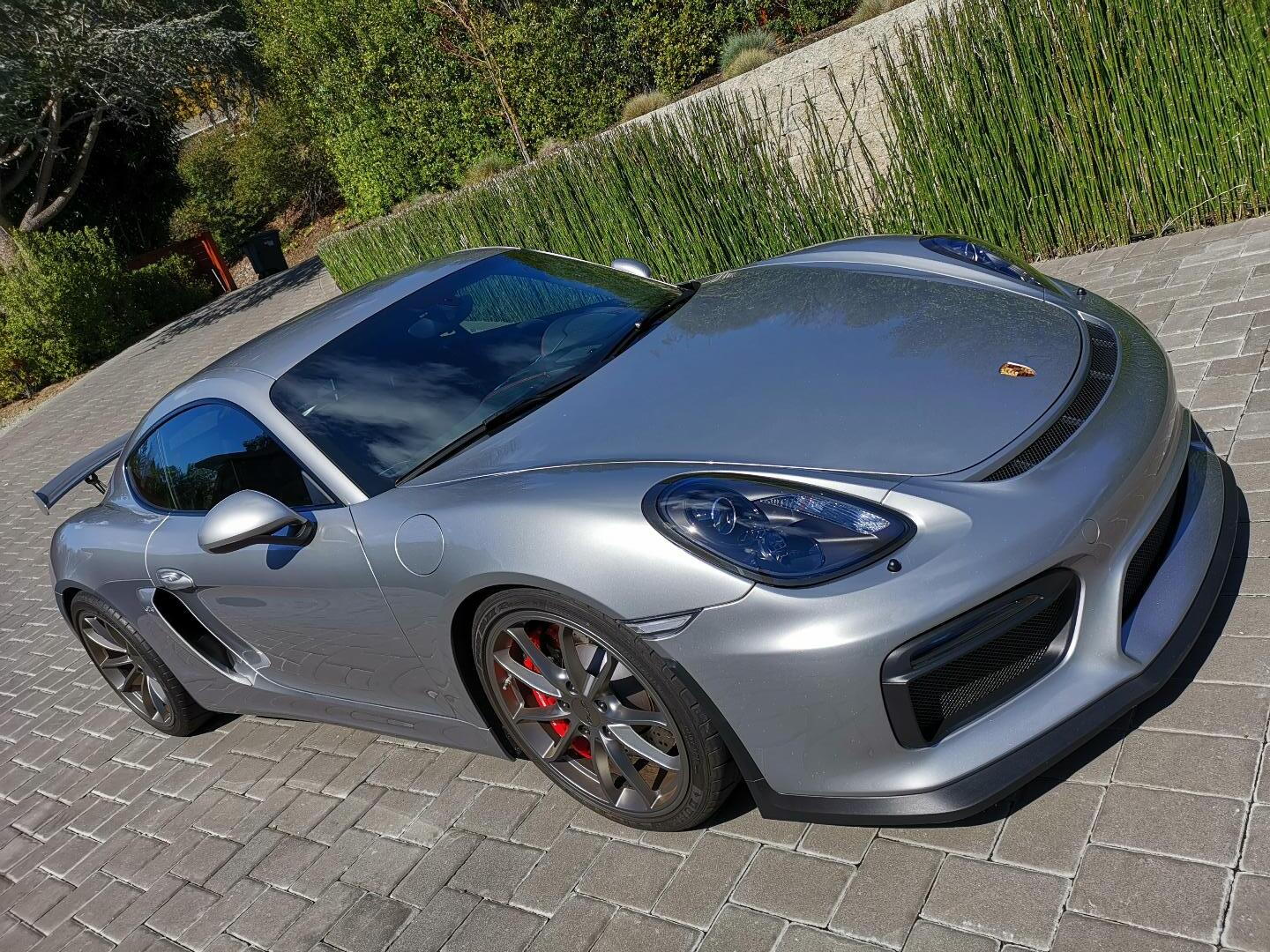 2016 Porsche Cayman GT4 - 2016 Garage Queen, low miles, GT Silver Cayman GT4 - Used - VIN WP0AB2A89GK191640 - 3,500 Miles - Manual - Menlo Park, CA 94025, United States