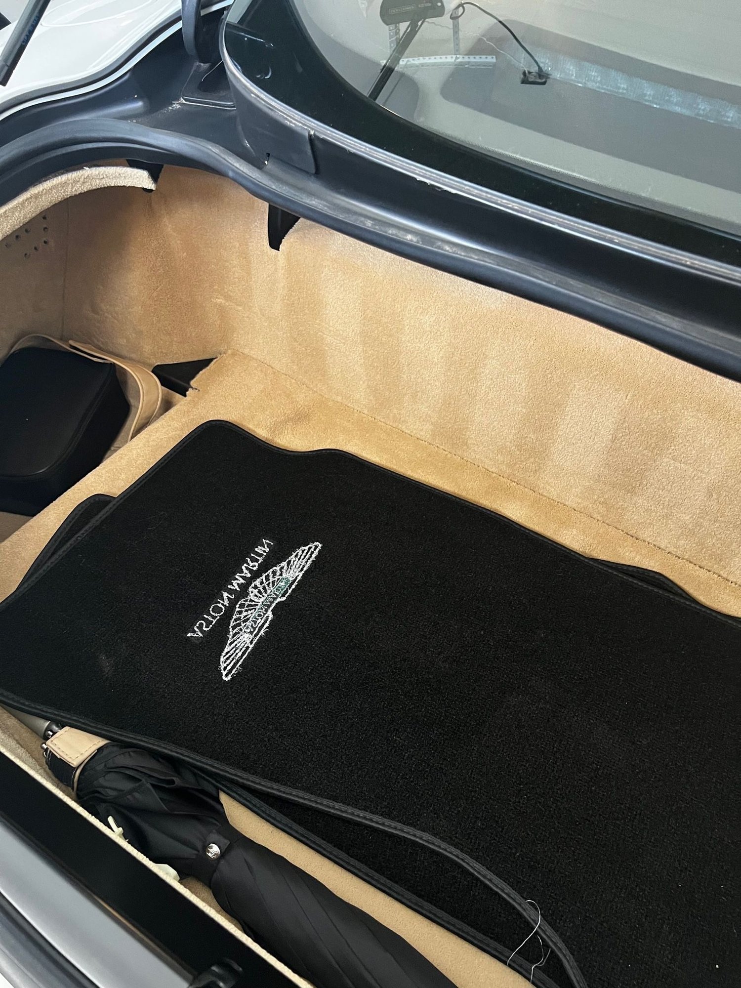 2014 Aston Martin Vanquish - 2014 Aston Martin Vanquish - 11k miles, $311k sticker, VelocityAP exhaust immaculate! - Used - VIN SCFLDCFP7EGJ01690 - 11,900 Miles - 12 cyl - 2WD - Automatic - Coupe - White - Las Vegas, NV 89128, United States
