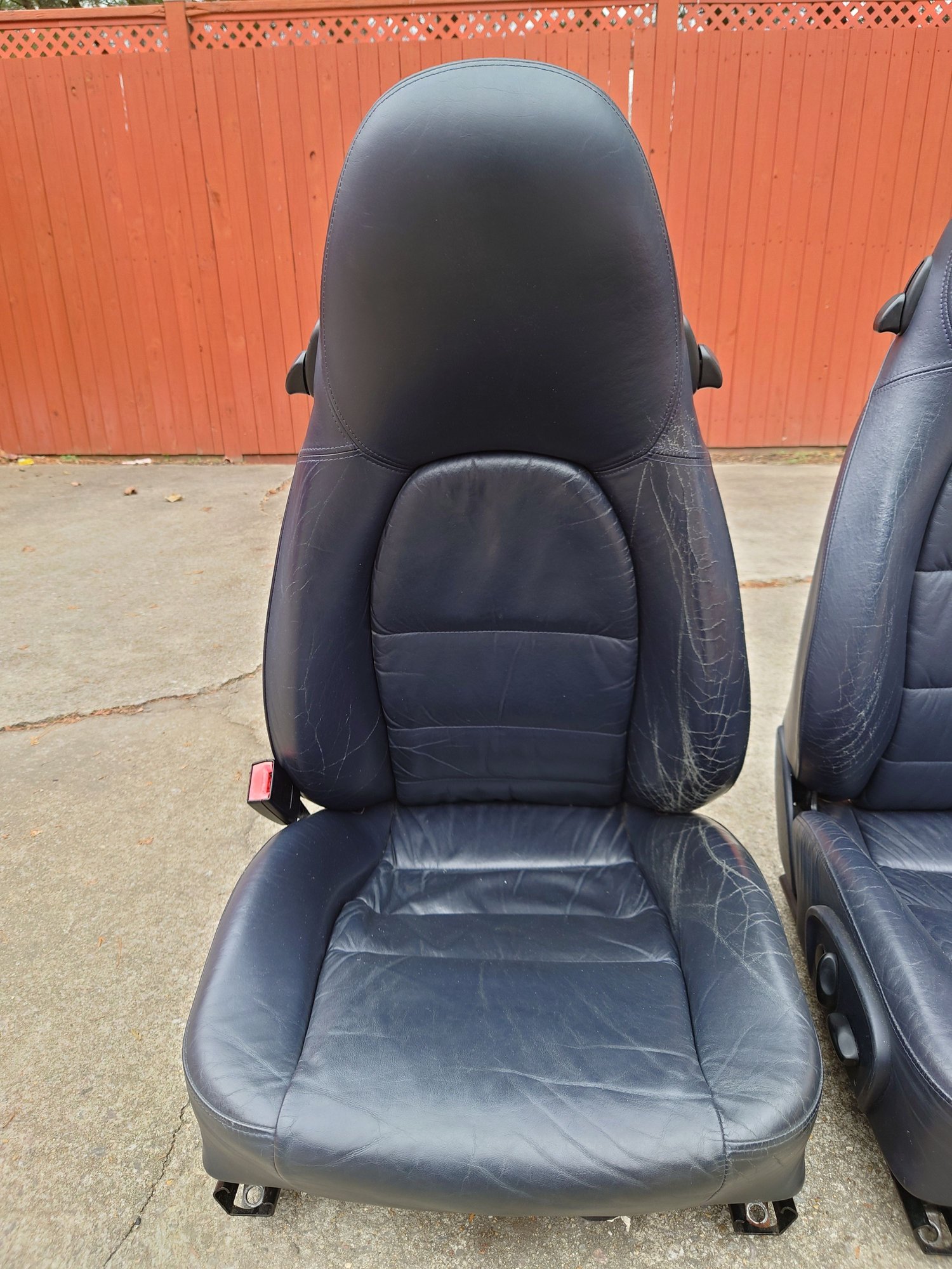 Interior/Upholstery - Metropole blue 996 911 C4S front seats for sale - Used - 1999 to 2005 Porsche 911 - Owings Mills, MD 21117, United States