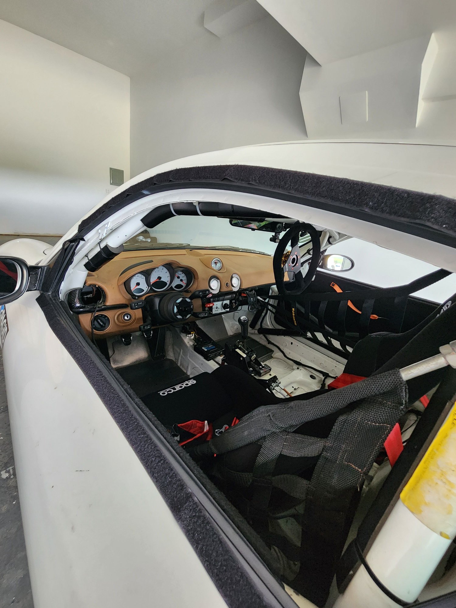 2008 Porsche Cayman - 2008 Cayman S Race Car - Used - VIN WP0AB29888U782801 - 18,640 Miles - 6 cyl - 2WD - Manual - Coupe - White - Oneida, NY 13421, United States