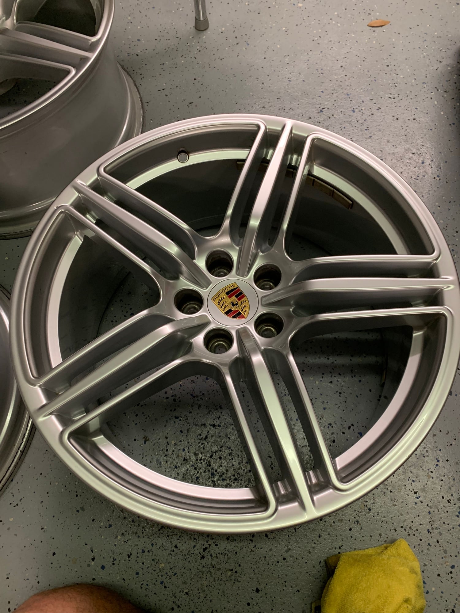 Wheels and Tires/Axles - 19" Macan Design Wheels For Sale - Used - 2015 to 2018 Porsche Macan - Jacksonville, FL 32225, United States