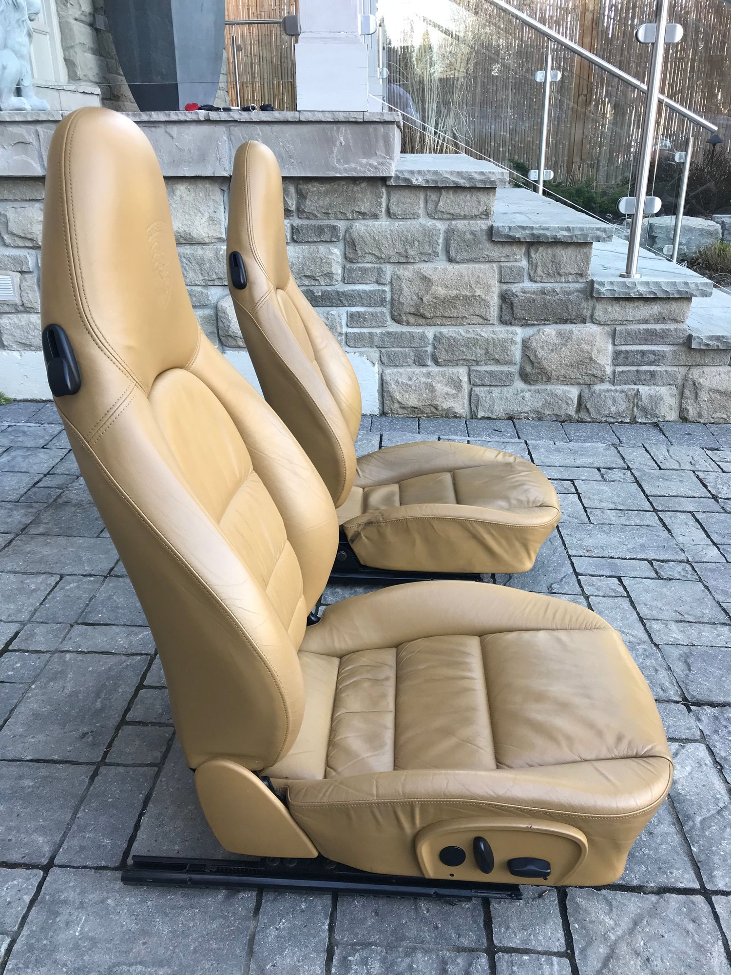 Interior/Upholstery - Porsche 911 Seats - Used - 1999 to 2004 Porsche 911 - 1999 to 2004 Porsche 911 - Toronto, ON M1M2N9, Canada
