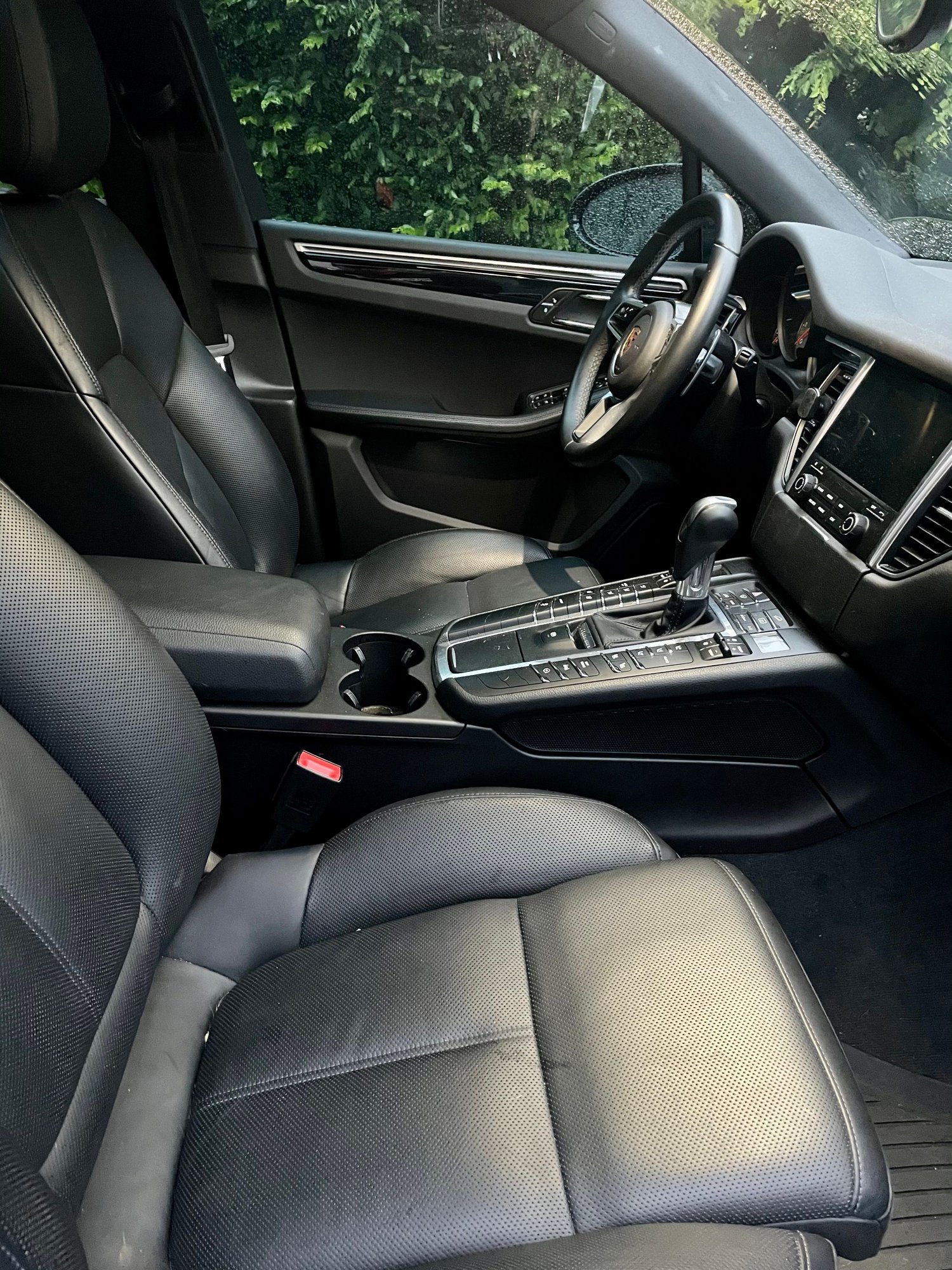 2017 Porsche Macan - 2017 Macan S 29k Miles - CPO - Great build - Used - VIN WP1AB2A54HLB18517 - 29,500 Miles - 6 cyl - Charlestown, MA 02129, United States