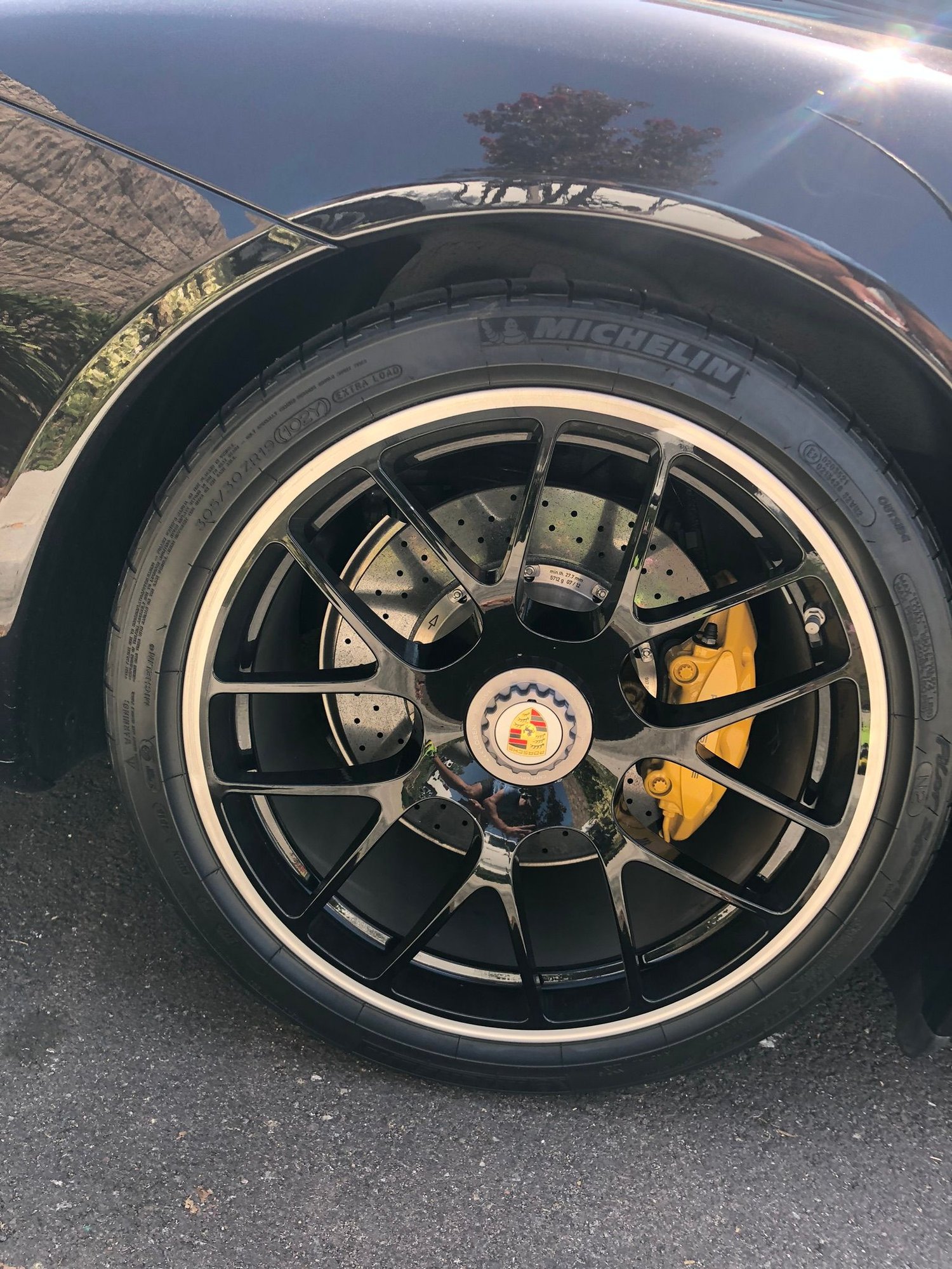 997.2 Turbo S Center lock wheels (gloss black) Rennlist Porsche