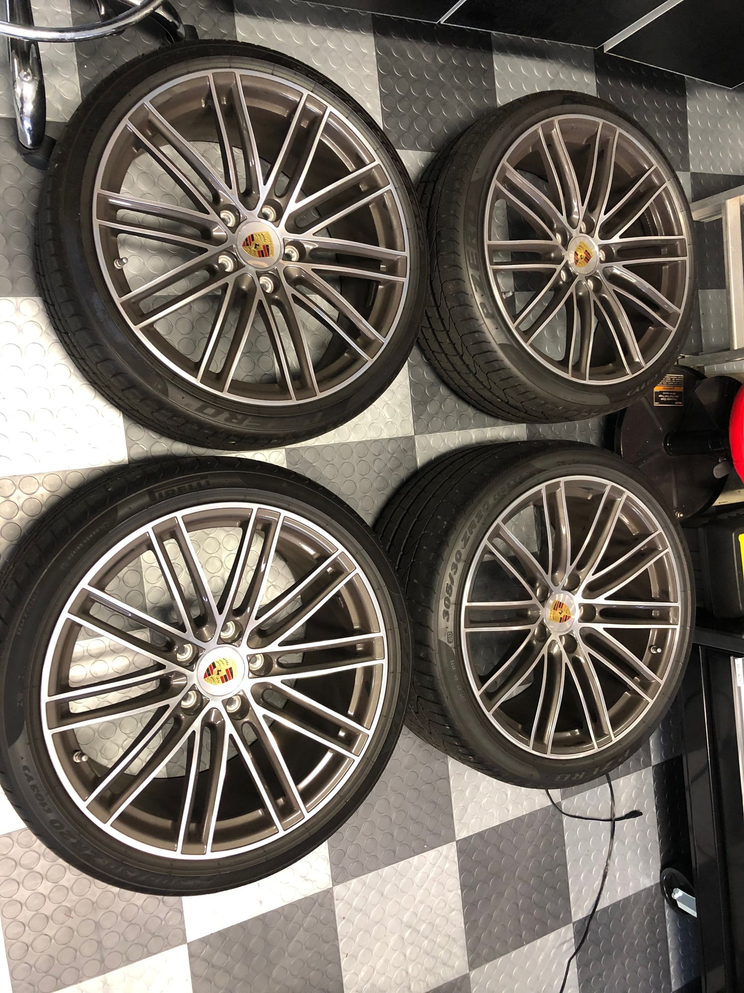 Wheels and Tires/Axles - OEM 991 Porsche Turbo Wheels, Tires, TPMS and Center Caps 710 Miles - Used - 2014 to 2019 Porsche 911 - Davie, FL 33330, United States