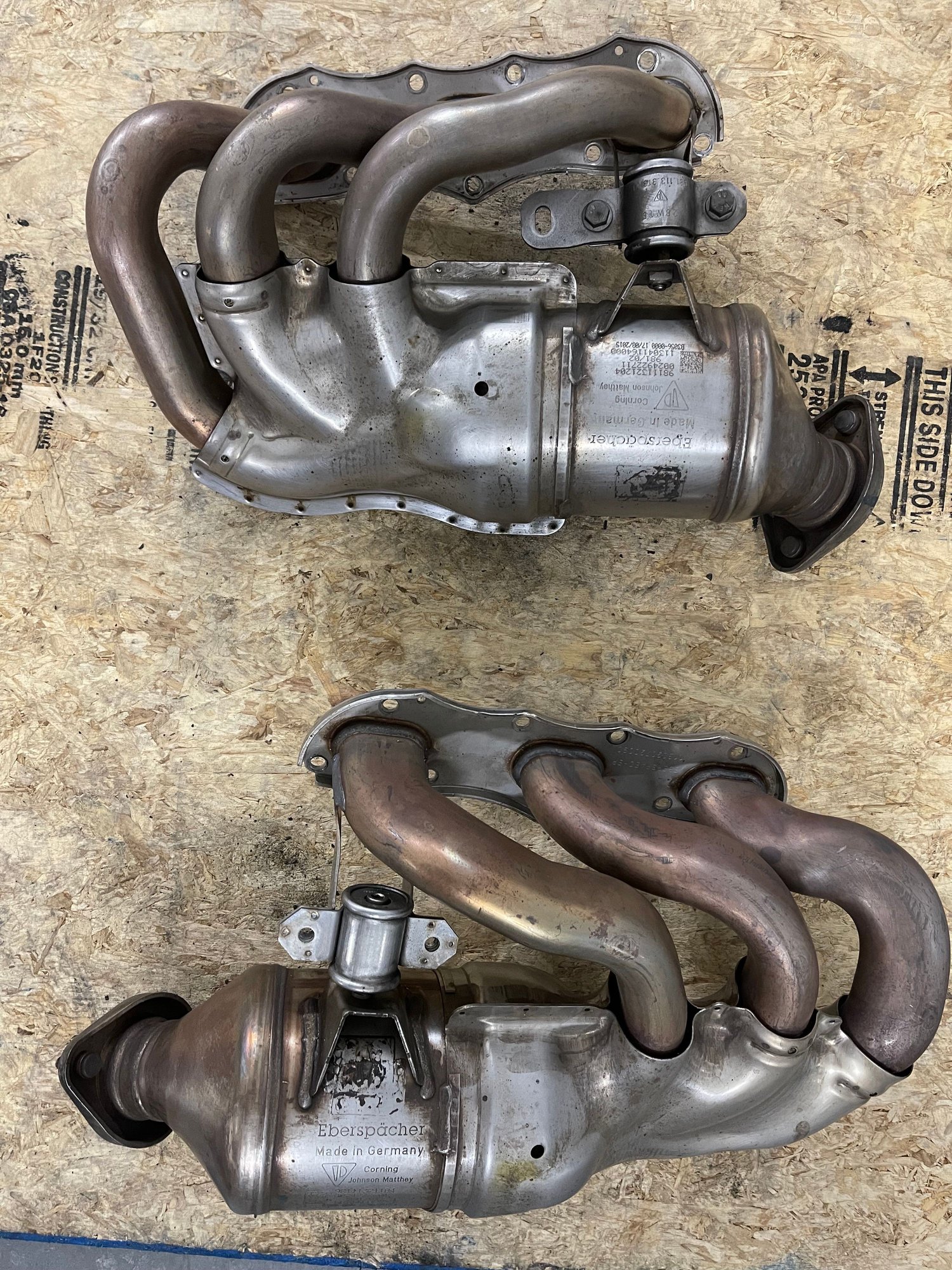 Engine - Exhaust - Porsche Factory exhaust header & catalytic converter. For Boxster 3.8 Liter 981 - Used - 2015 to 2016 Porsche Cayman GT4 - 2015 to 2016 Porsche Boxster - Boise, ID 83706, United States