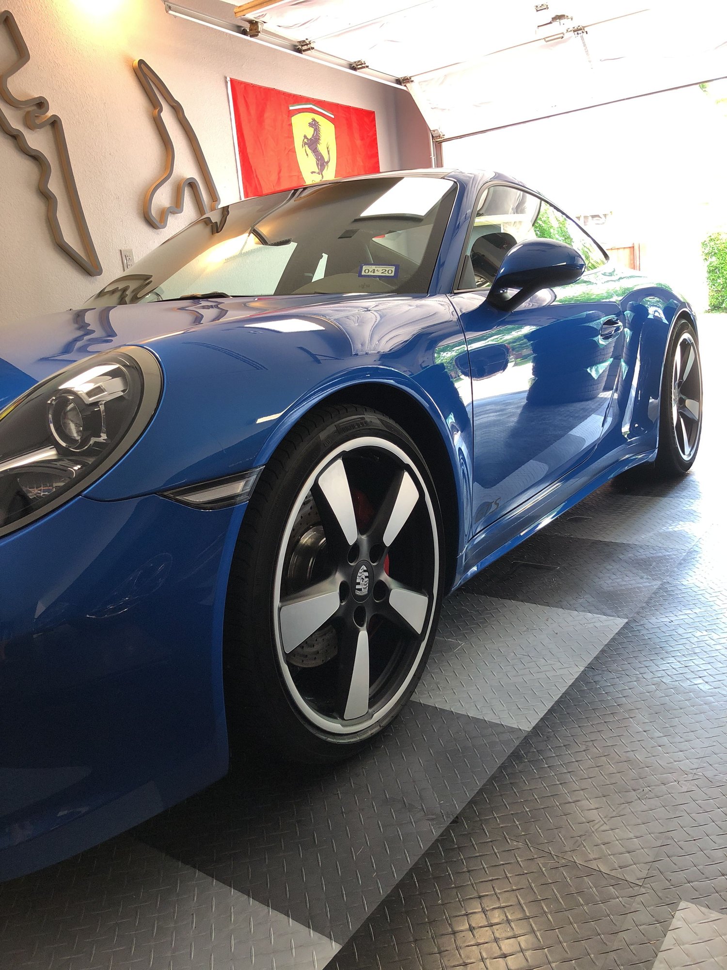 2018 Porsche 911 - 2018 911 Carrera GTS Coupe, Sapphire Blue Metallic, Agate Grey Leather, PDK - Used - VIN WP0AB2A92JS123764 - 6,100 Miles - 6 cyl - 2WD - Automatic - Coupe - Blue - Flower Mound, TX 75028, United States