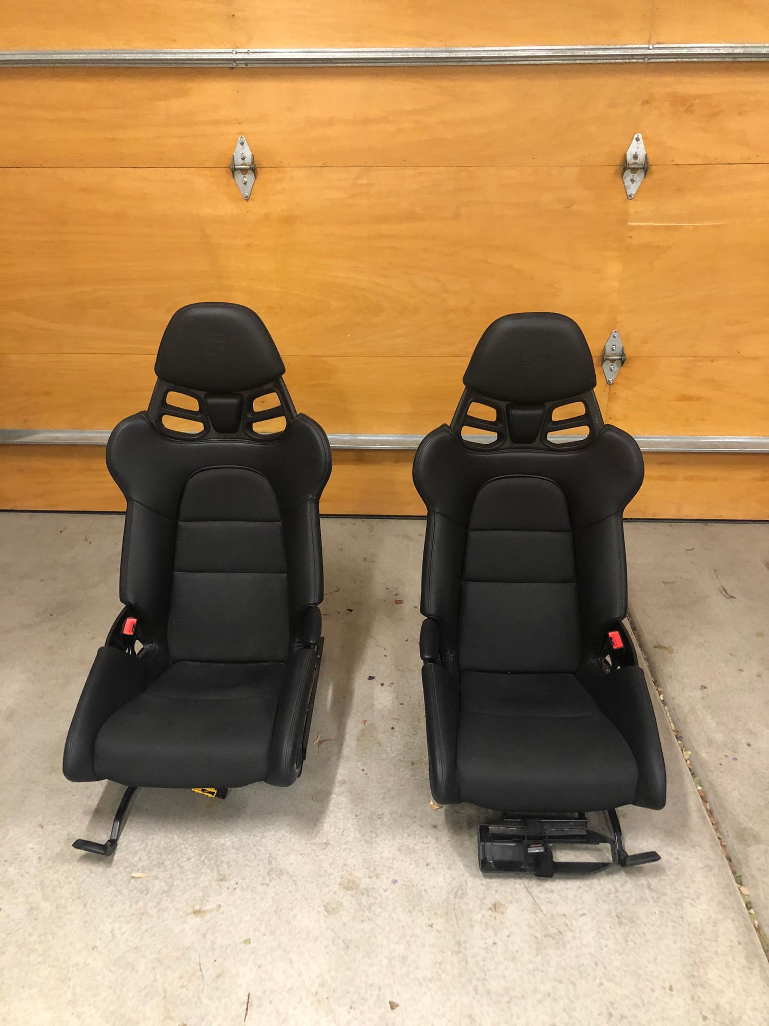 2018 Porsche GT3 - 981 991 Porsche Lightweight Bucket Seats - Interior/Upholstery - $13,500 - Irvine, CA 92620, United States