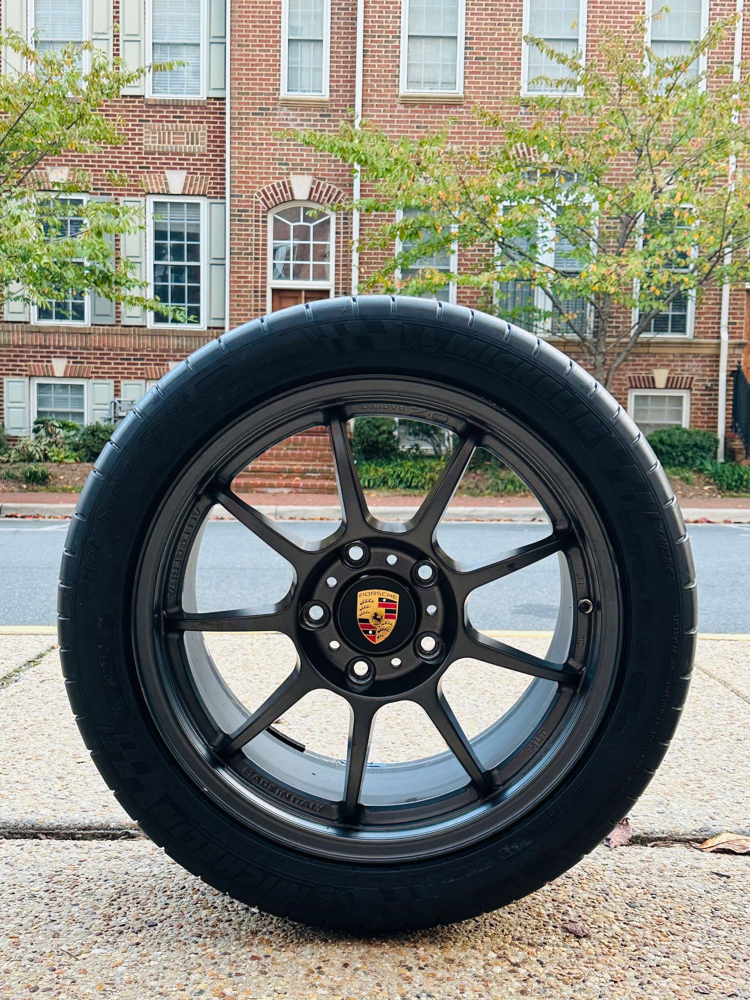 Wheels and Tires/Axles - OZ Racing Alleggerita HLT Anthracite Grey Porsche 996/997 BRAND NEW TIRES!!! - Used - 1990 to 2024 Porsche 911 - Vienna, VA 22182, United States