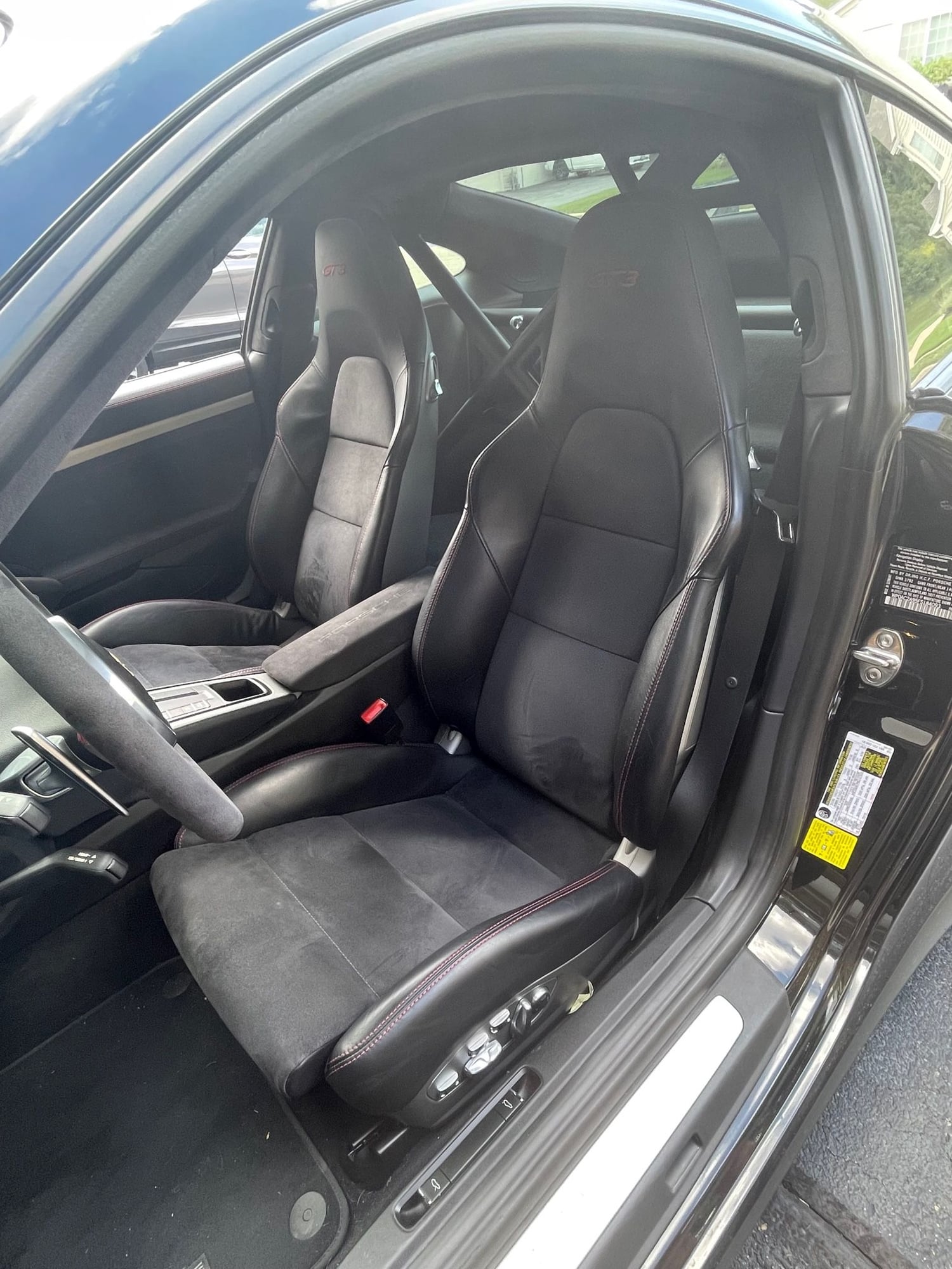 Interior/Upholstery - 911 GT3 991.1 Black Alcantara 18-way OEM Sport Seats - Used - 2012 to 2020 Porsche 911 - Chicago, IL 60610, United States