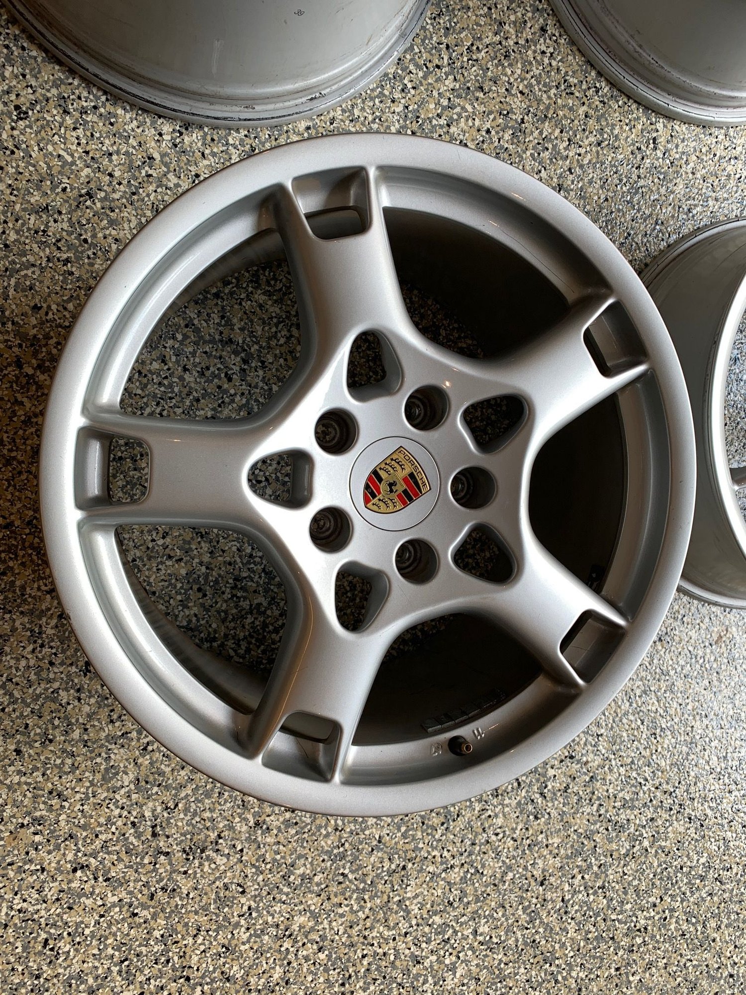 OEM Porsche 997 Carrera S "Lobster claw" Wheels Rennlist Porsche Discussion Forums