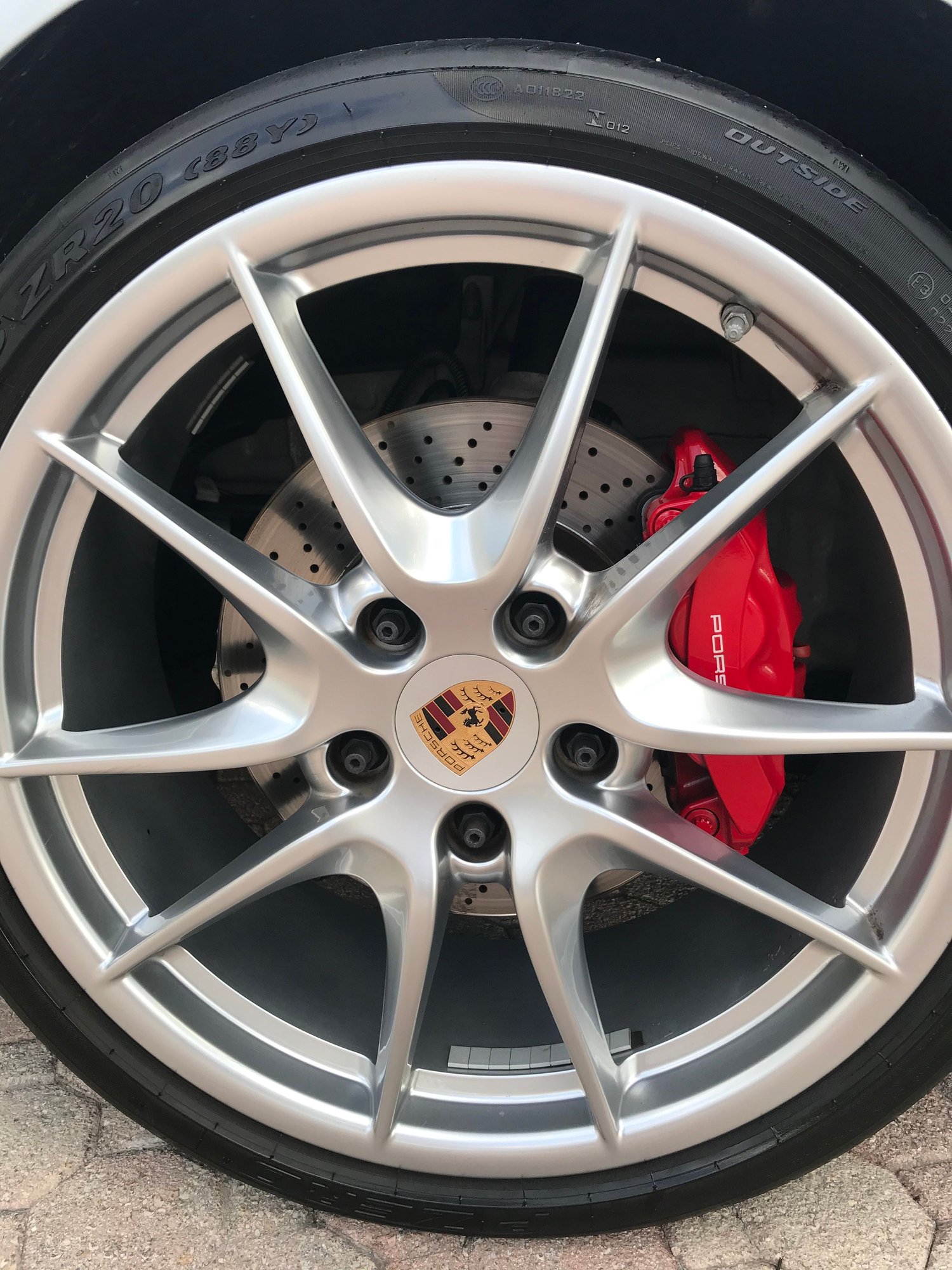 2015 Porsche Cayman - 2015 Porsche Cayman S 981 garage kept, freshly detailed and serviced! - Used - VIN WP0AB2A81FK181282 - 14,750 Miles - 6 cyl - 2WD - Automatic - Coupe - Silver - Fort Lauderdale, FL 33315, United States