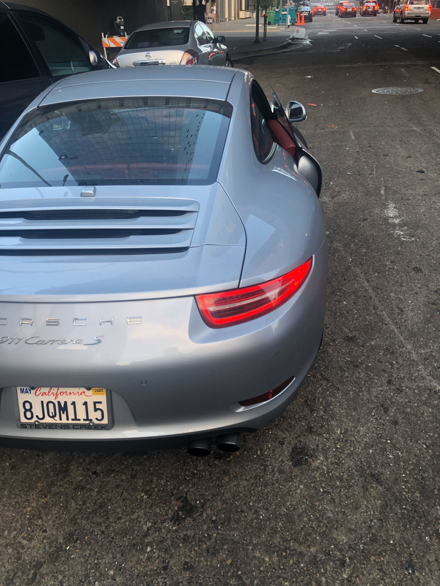 2014 Porsche 911 - 2014 Porsche 911 Carrera S Low Miles, Great Options - Used - VIN WP0AB2A93ES122709 - 24,500 Miles - 6 cyl - 2WD - Automatic - Coupe - Silver - San Francisco, CA 94109, United States