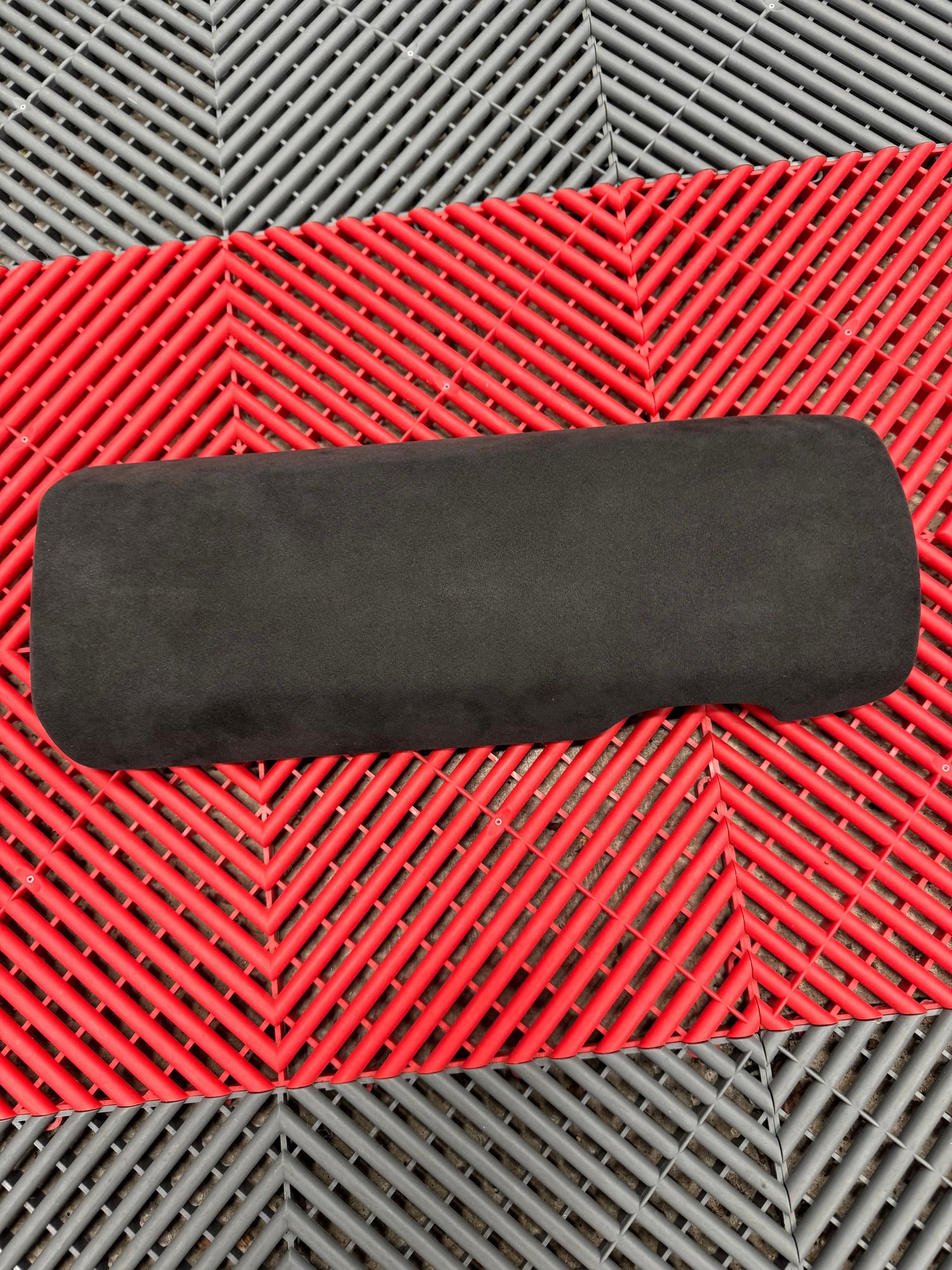 Interior/Upholstery - Console Lid in Alcantara for 991.1 and 981 models - Used - 0  All Models - Gainesville, FL 32608, United States