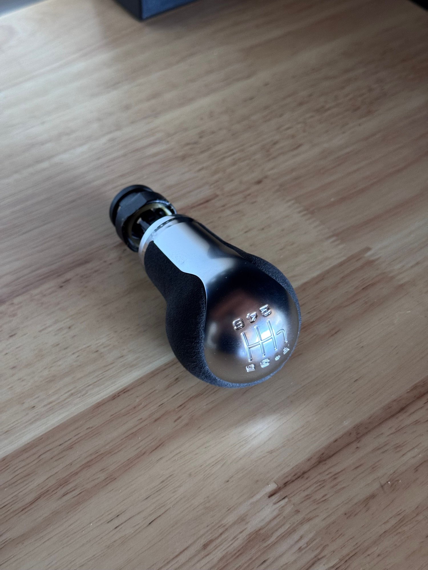 Interior/Upholstery - Multifunction trim and manual shift knob - Used - 2016 to 2025 Porsche 718 Cayman - Pasadena, CA 91104, United States