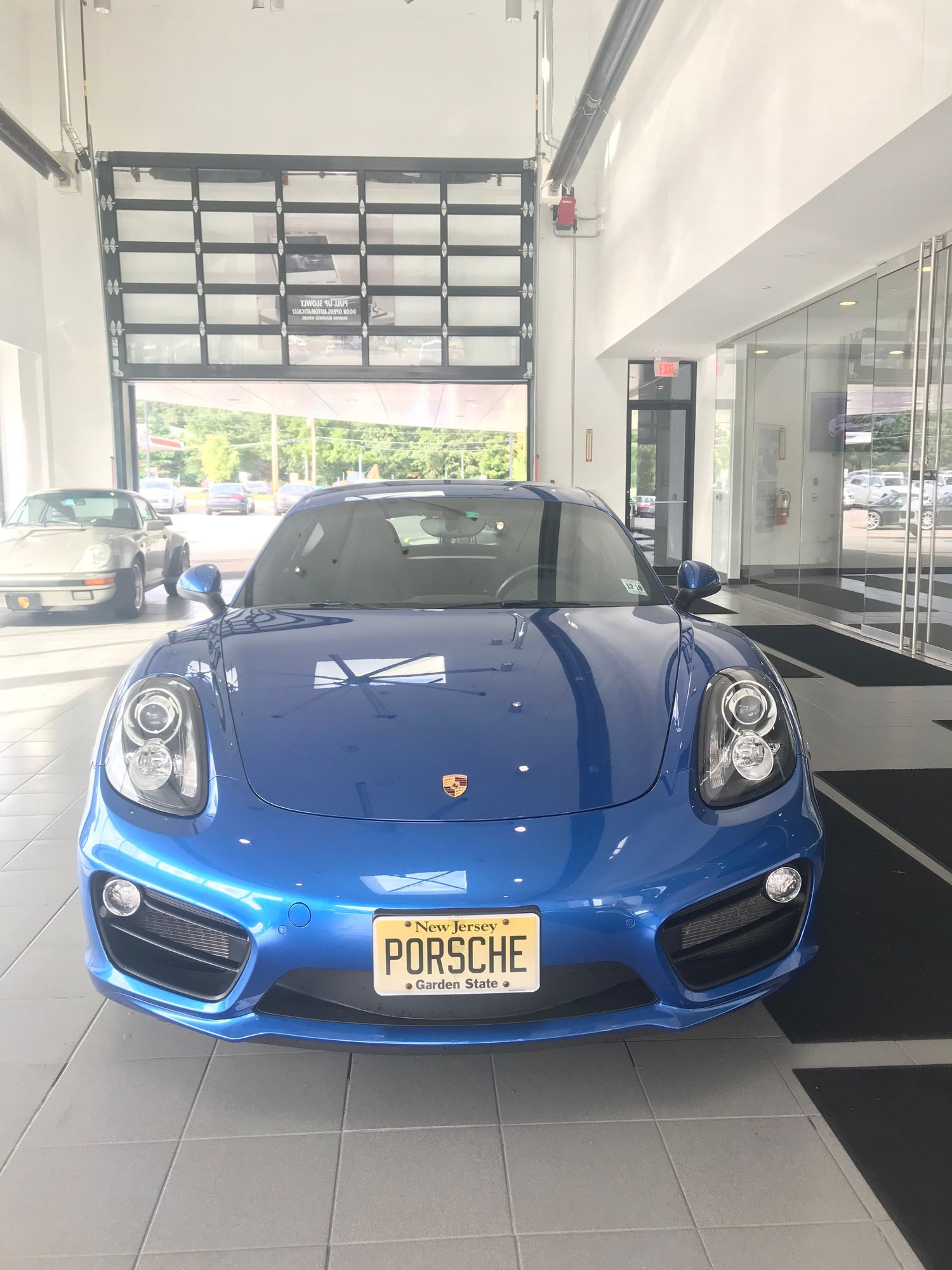 2014 Porsche Cayman - CPO SAPPHIRE BLUE 2014 PORSCHE CAYMAN S PDK, 20" CARRERA WHEELS, NAV, BOSE, 25K MILES - Used - VIN WP0AB2A84EK192078 - 25,800 Miles - 6 cyl - 2WD - Automatic - Coupe - Blue - Millburn, NJ 07041, United States