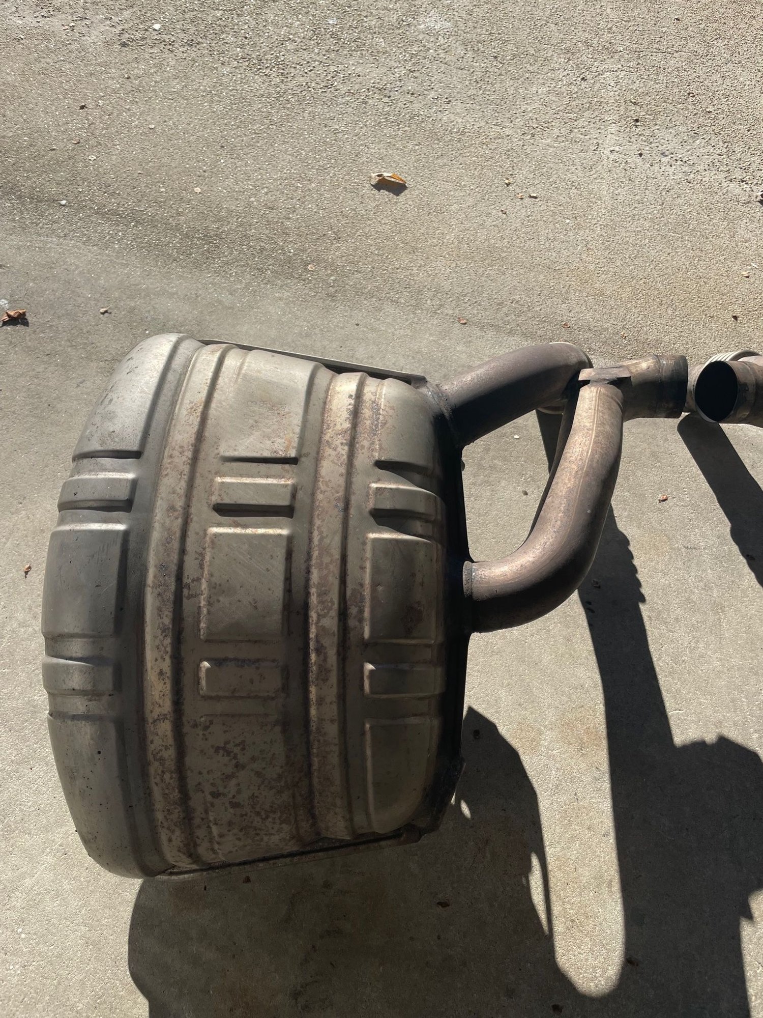 Engine - Exhaust - Stock 997.1 S Mufflers off a 15,000 mile car. - Used - 2005 to 2009 Porsche 911 - Los Angeles, CA 90043, United States