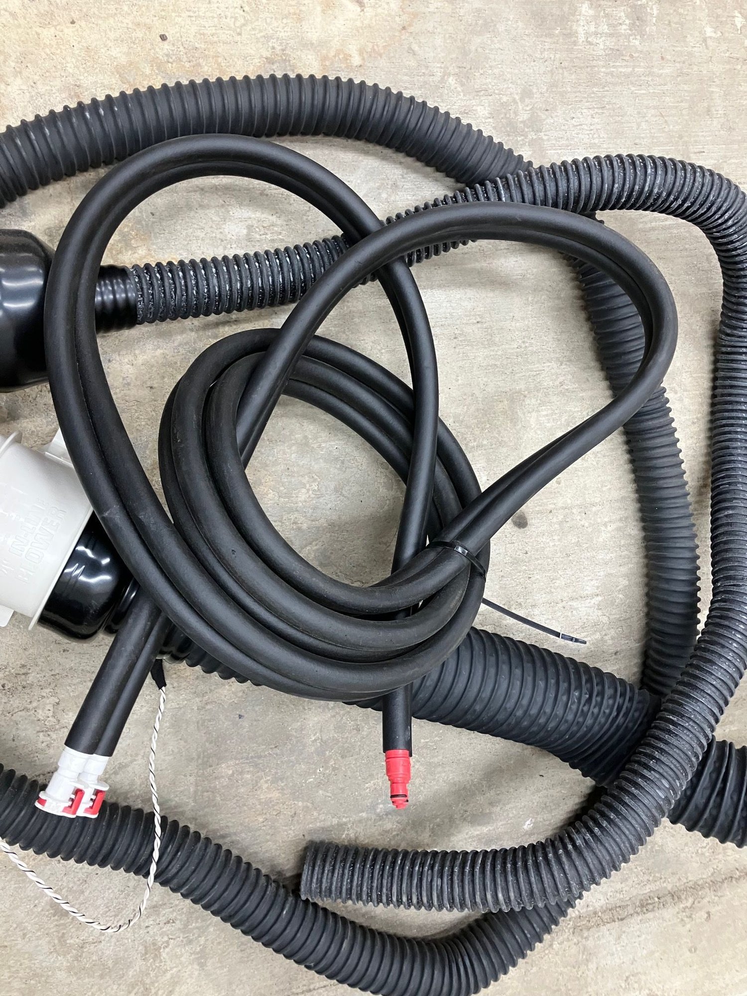 2010 Porsche GT3 - parting out gt3 race car. - Ellwood City, PA 16117, United States