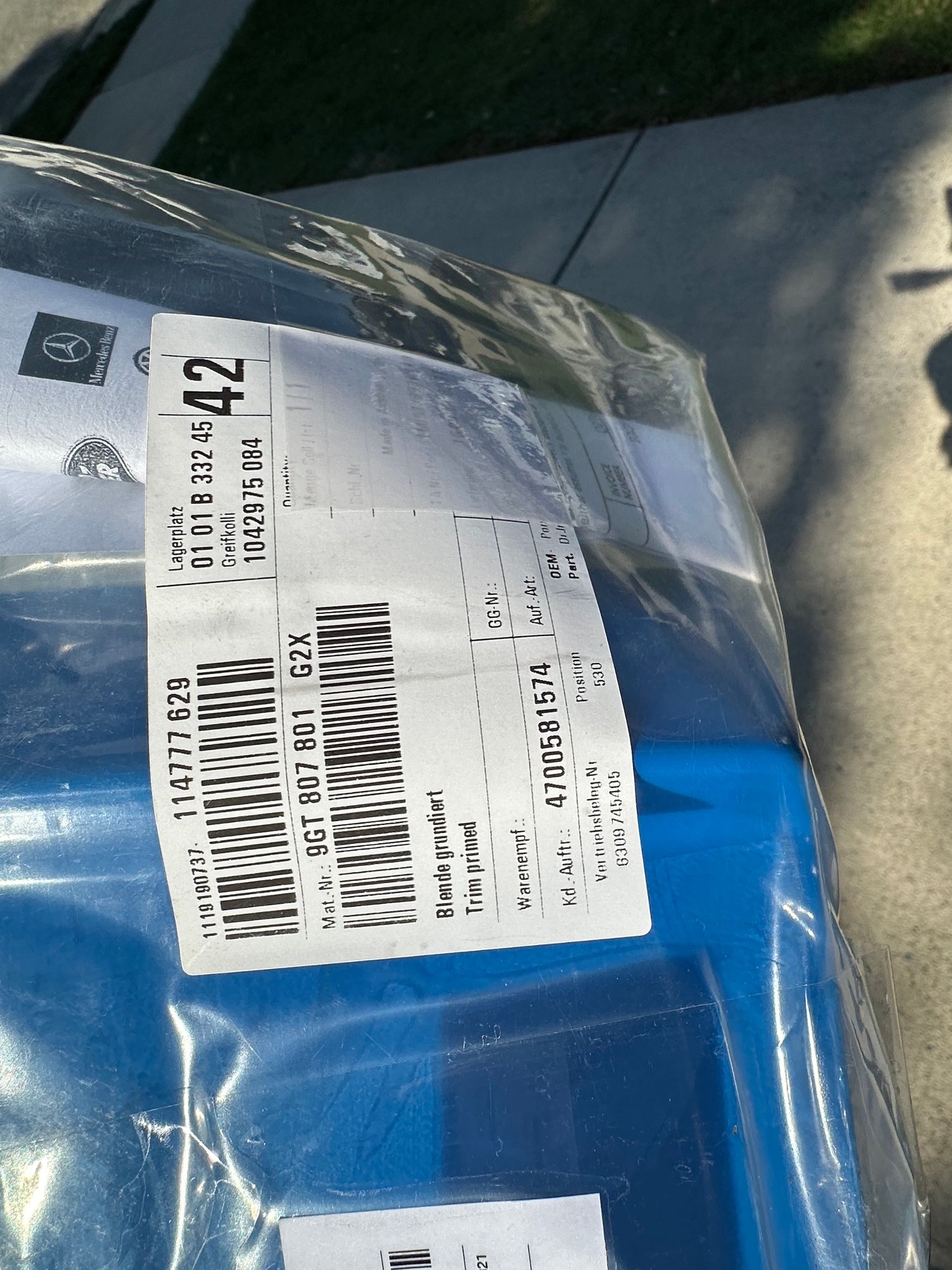 Exterior Body Parts - OEM Porsche 992.1 License Plate Bracket - New - 2022 to 2024 Porsche 911 - Deptford, NJ 08096, United States