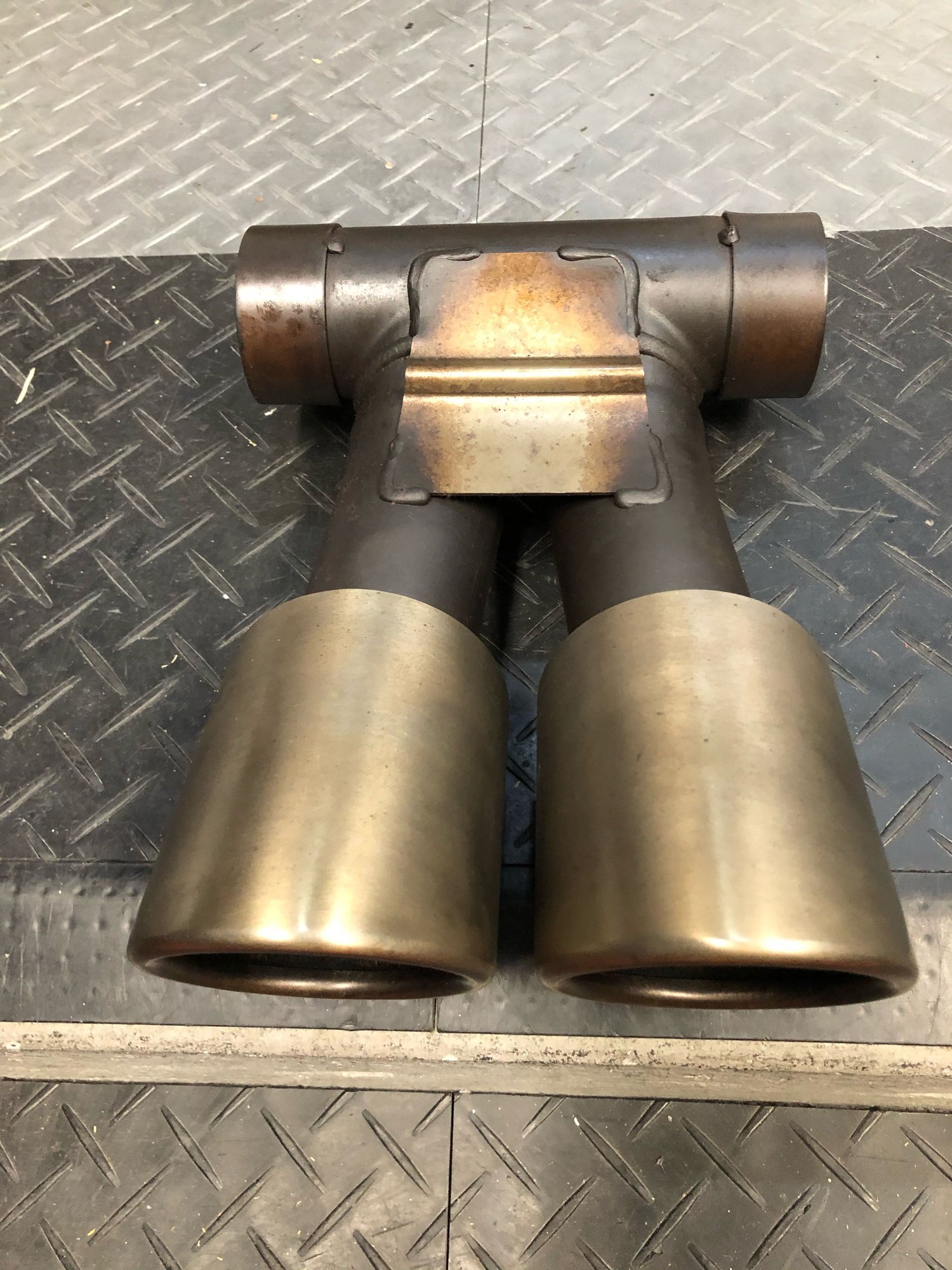 Engine - Exhaust - Cayman S Exhaust Tip - Brushed Stainless Steel - Used - 2012 to 2016 Porsche Boxster - 2012 to 2016 Porsche Cayman - Hermosa Beach, CA 90254, United States