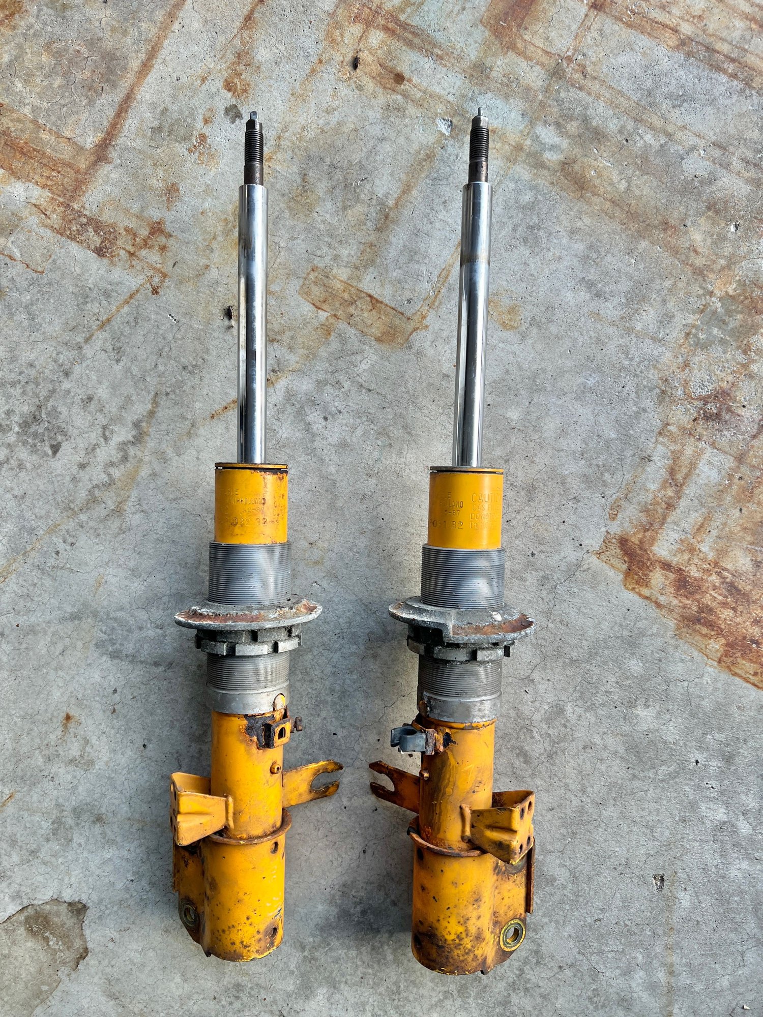 Steering/Suspension - 944 M030 Koni Adjustable Struts - Used - -1 to 2026  All Models - -1 to 2026  All Models - Grayslake, IL 60030, United States